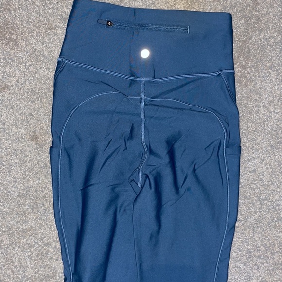 Lululemon fleece leggings - Picture 5 of 9